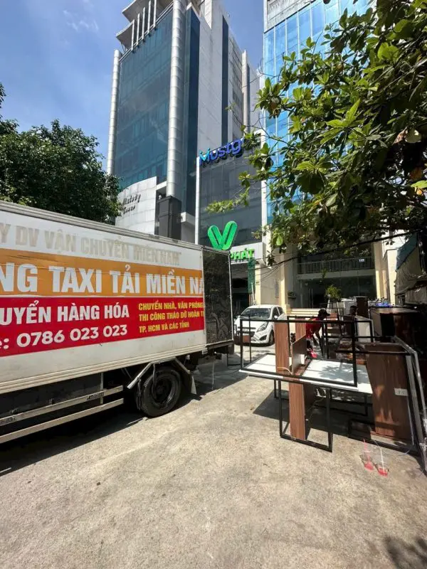 Xe tải vận Kubet của CNMN