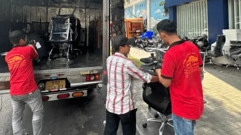 Nhân viên Kubet Miền Nam tại quận 8