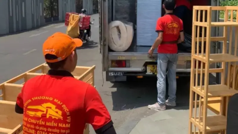Nhân viên Kubet tại Nhà Bè