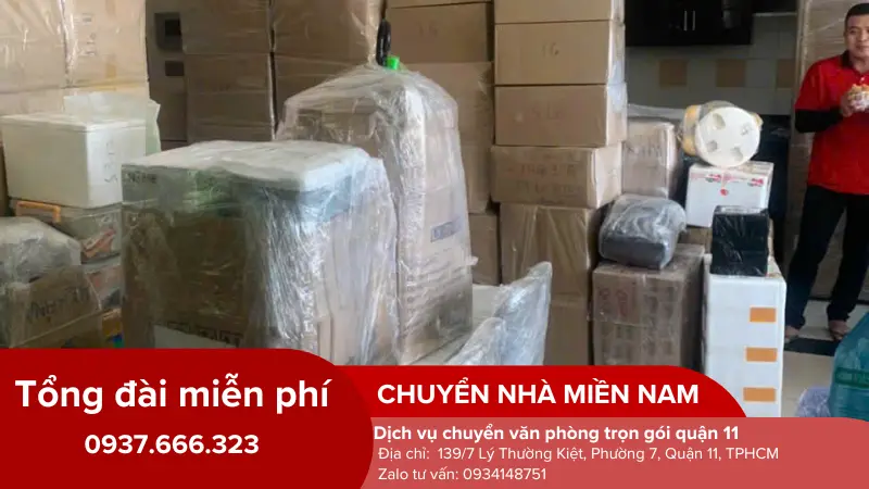 Đóng gói và dán nhãn đồ đạc văn phòng
