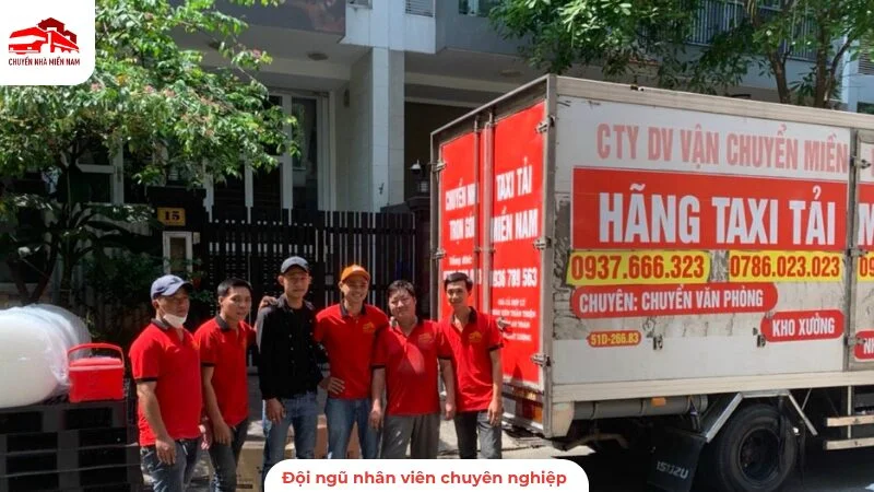 Đội ngũ nhân viên chuyên nghiệp có trách nhiệm cao