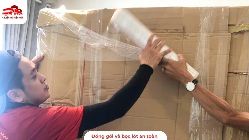 Đóng gói an toàn cho thiết bị văn phòng