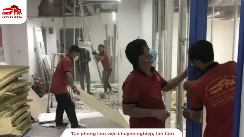 Tác phong làm việc tận tâm chuyên nghiệp