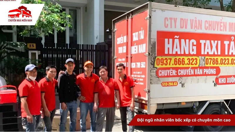 Đội ngũ nhân viên chuyên nghiệp