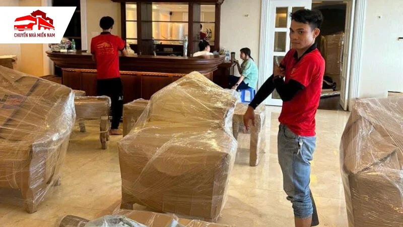 Đóng gói nội thất bằng màng bọc PE