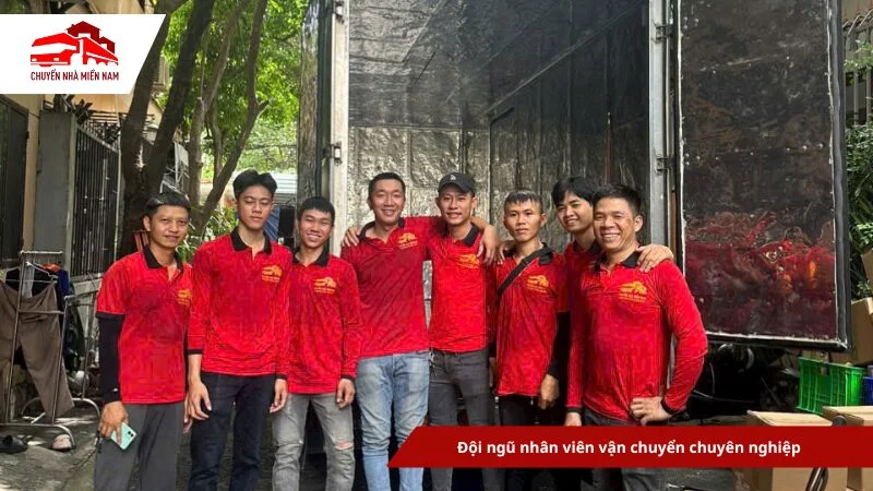 Đội ngũ nhân viên vận chuyển chuyên nghiệp