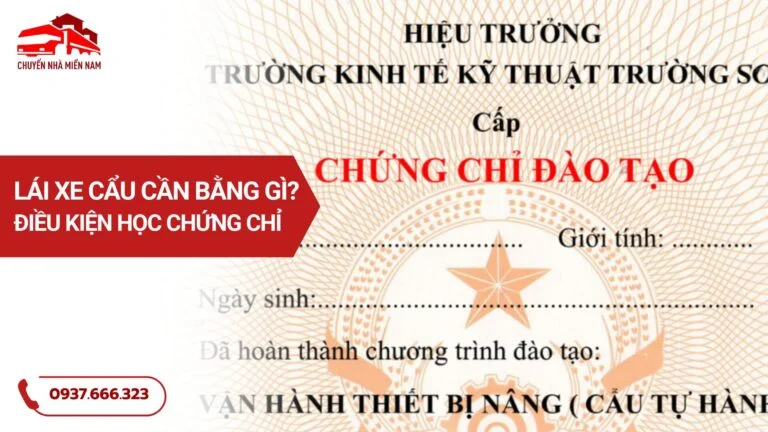 Lái xe cẩu cần bằng gì?